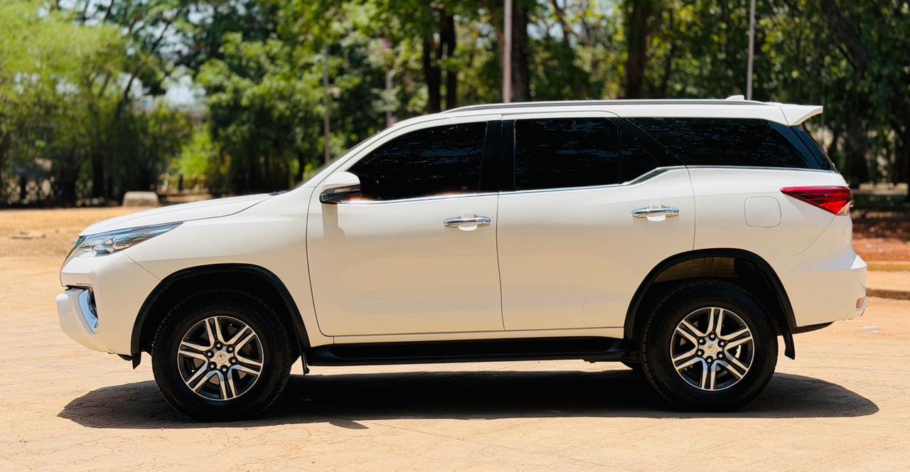 Fortuner Auto